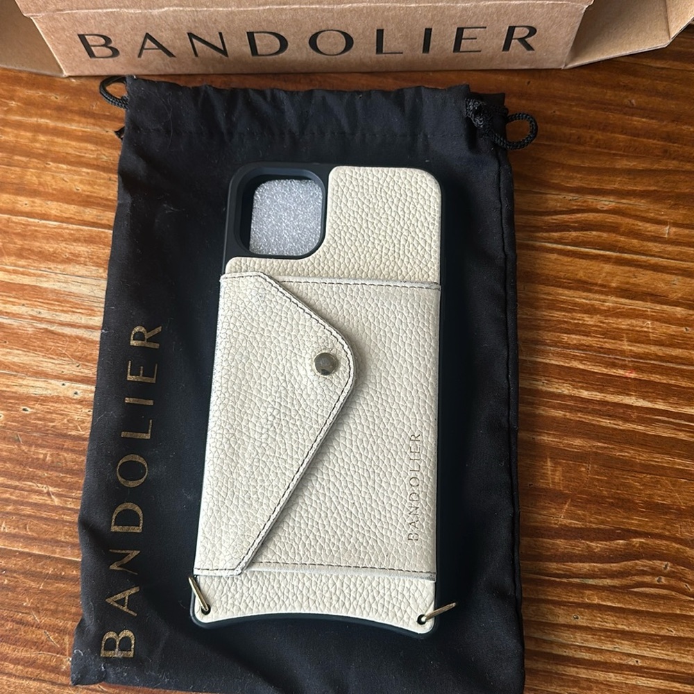 iPhone 11 ProMAX White Bandolier case